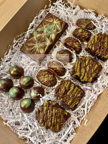 Dubai Chocolate Treat Box Dubai Chocolate Bar Truffles Dubai Chocolate Dates Chocolate Brownies Eid Party Favors Ramadan Eid Chocolate Eid Desserts Package Eid Gift for Kids Eid Mubarak Eid Al Adha Decor Pistachio Kunafa